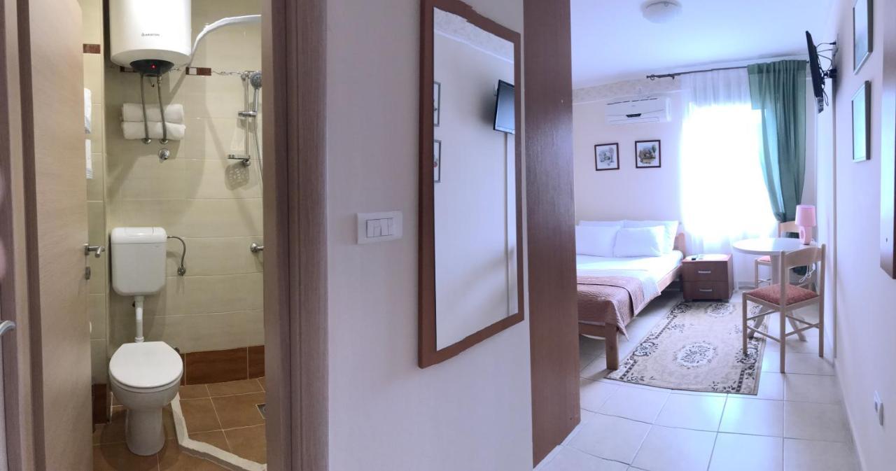 Villa Alla Bed And Breakfast Herceg Novi Buitenkant foto