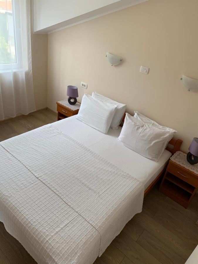 Villa Alla Bed And Breakfast Herceg Novi Buitenkant foto